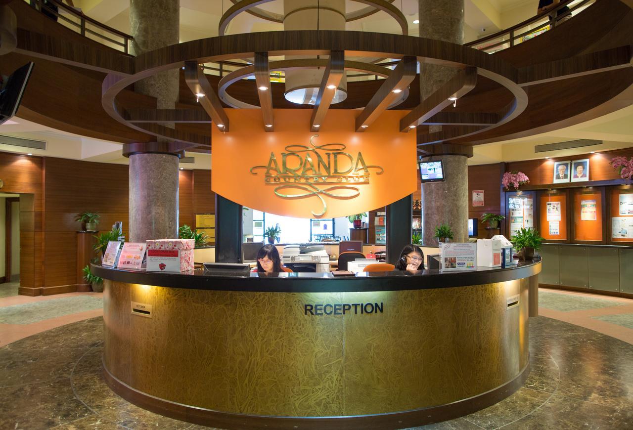 Aranda Country Club Singapura Exterior foto